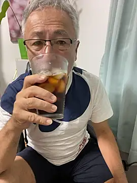 Snapshot of gholly2007 chatting on September 21, 2025, 6:09 pm gholly2007 online show from September 21, 2025, 6:09 pm