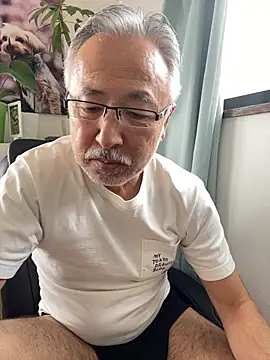 Snapshot of gholly2007 chatting on October 2, 2025, 2:18 am gholly2007 online show from October 2, 2025, 2:18 am