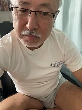 Snapshot of gholly2007 chatting on October 19, 2025, 3:07 am gholly2007 online show from October 19, 2025, 3:07 am