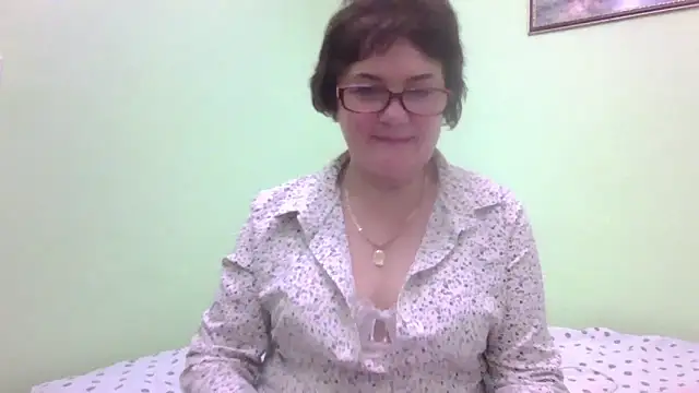 Snapshot of Galina56301 chatting on November 24, 2025, 6:07 pm Galina56301 online show from November 24, 2025, 6:07 pm