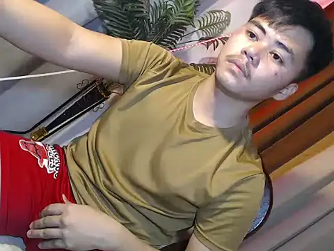 hot emman online show from May 29, 2026, 6:33 am
