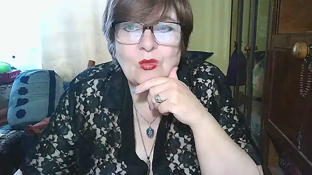 VeronicaGold511 online show from October 5, 2025, 7:17 am