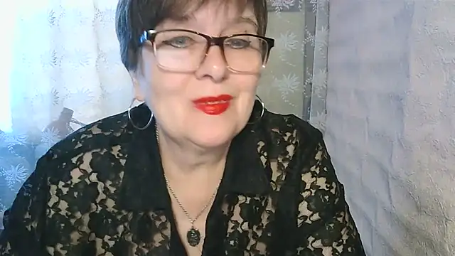 VeronicaGold511 online show from June 18, 2026, 5:51 am