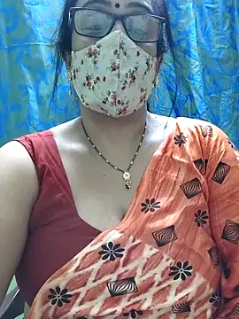sweet-lotus online show from April 24, 2026, 6:32 pm