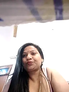 Cute-Janvi20 online show from December 5, 2025, 6:48 pm