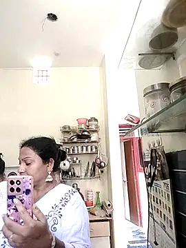 Cute-Janvi20 online show from July 25, 2026, 6:11 am