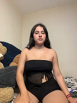 Snapshot of vikysexy283 chatting on November 10, 2025, 2:21 am vikysexy283 online show from November 10, 2025, 2:21 am