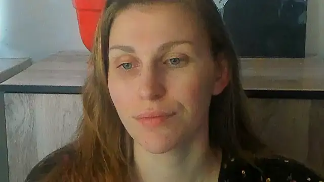 JuliaMuuun online show from July 8, 2026, 12:48 am