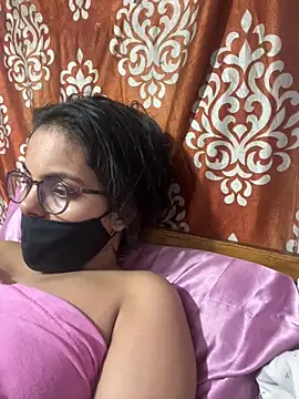Snapshot of Sandhya_77 chatting on June 3, 2026, 2:33 pm Sandhya 77 online show from June 3, 2026, 2:33 pm