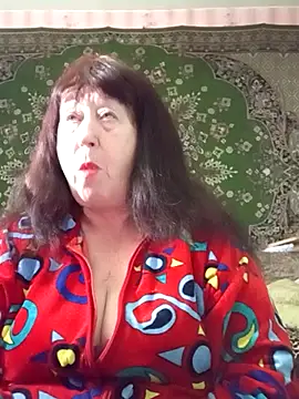 CrystalLime6411 online show from January 13, 2026, 3:12 am