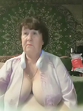 CrystalLime6411 online show from July 28, 2026, 6:20 pm