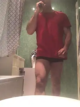 Snapshot of Andremann69 chatting on March 13, 2026, 6:47 pm Andremann69 online show from March 13, 2026, 6:47 pm