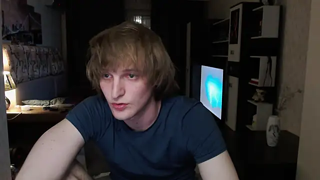 Playersuperstar online show from May 6, 2026, 11:43 pm