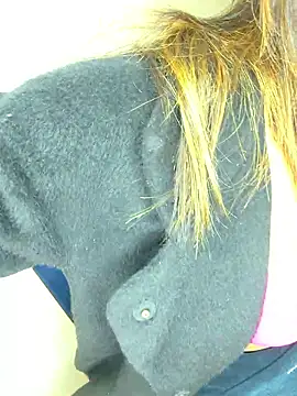 Snapshot of sexy-sukriti chatting on January 7, 2026, 12:51 pm sexy-sukriti online show from January 7, 2026, 12:51 pm