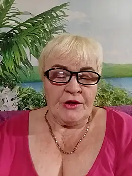 Snapshot of VioletSweet5566 chatting on December 2, 2025, 7:31 pm VioletSweet5566 online show from December 2, 2025, 7:31 pm