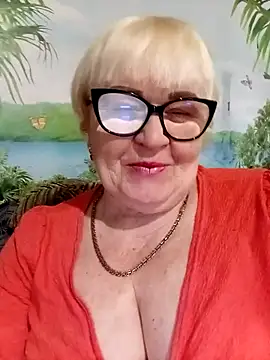 VioletSweet5566 online show from April 9, 2026, 8:09 am