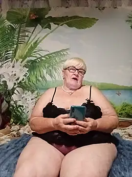 VioletSweet5566 online show from July 29, 2026, 6:17 pm