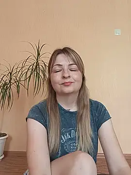 Kate2891 online show from June 12, 2026, 1:43 pm