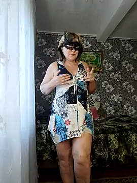 AliceGold5231 online show from October 22, 2025, 5:52 am