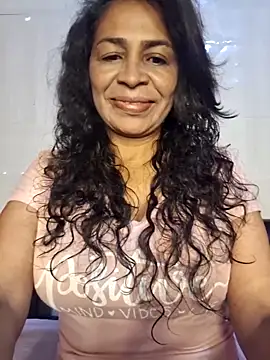 floresblancas online show from November 26, 2025, 11:22 am