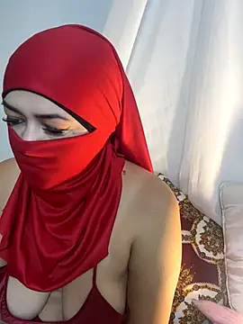 Amyraa  online show from October 28, 2025, 1:47 pm