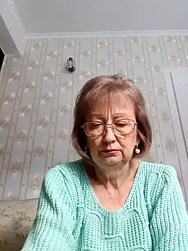 AlikaSwan5821 online show from October 15, 2025, 10:37 am