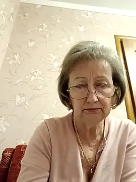 AlikaSwan5821 online show from November 23, 2025, 2:06 pm