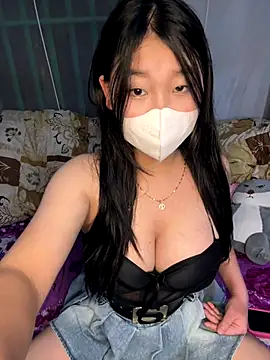 Snapshot of Samcutes chatting on December 15, 2025, 2:21 pm Samcutes online show from December 15, 2025, 2:21 pm