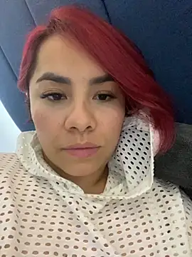 Snapshot of alejandra_prk26 chatting on December 2, 2025, 2:06 am alejandra prk26 online show from December 2, 2025, 2:06 am