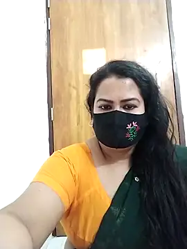 Snapshot of Anamika-38 chatting on October 24, 2025, 10:44 am Anamika-38 online show from October 24, 2025, 10:44 am