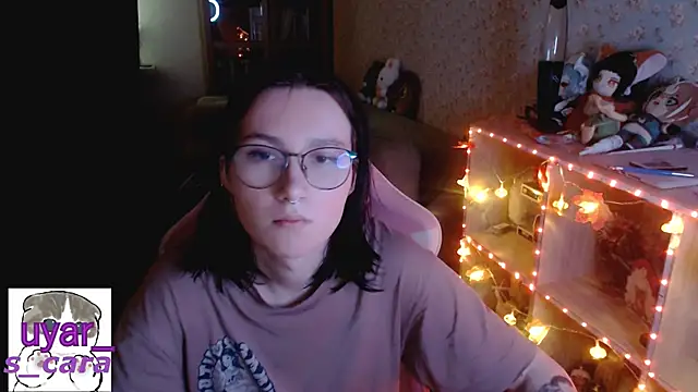 Snapshot of s_cara chatting on October 3, 2025, 3:31 pm s cara online show from October 3, 2025, 3:31 pm