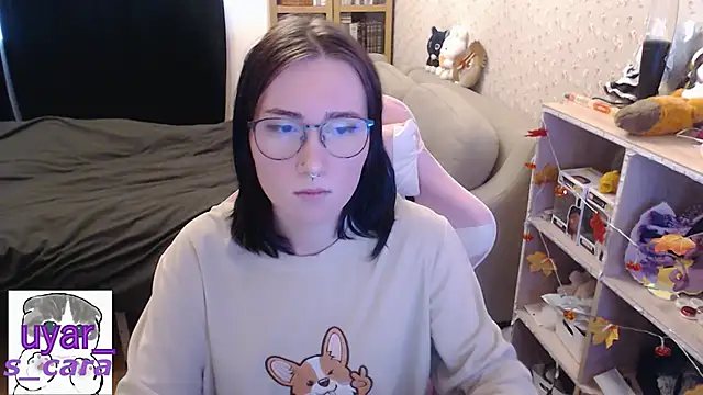 Snapshot of s_cara chatting on November 16, 2025, 10:21 am s cara online show from November 16, 2025, 10:21 am