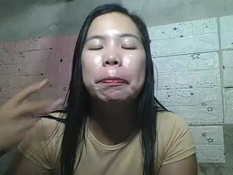 Snapshot of pinaysinglemommm chatting on October 9, 2025, 9:24 pm pinaysinglemommm online show from October 9, 2025, 9:24 pm