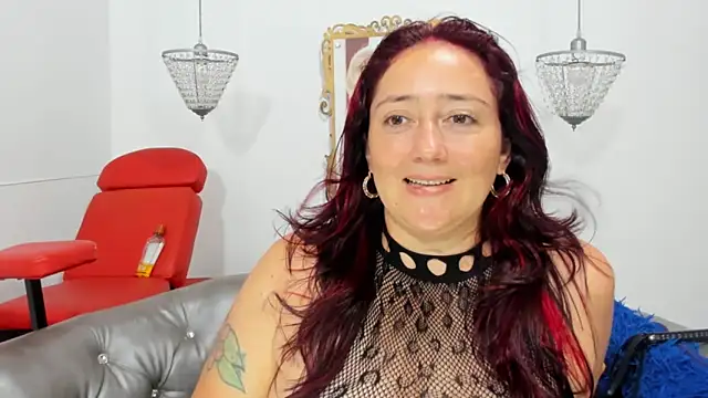 Snapshot of naughty_milf_esmeralda chatting on May 15, 2026, 2:35 pm naughty milf esmeralda online show from May 15, 2026, 2:35 pm