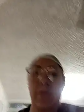 Snapshot of MargaretMonroe chatting on October 3, 2025, 10:40 pm MargaretMonroe online show from October 3, 2025, 10:40 pm