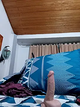 Snapshot of MargaretMonroe chatting on October 8, 2025, 1:25 am MargaretMonroe online show from October 8, 2025, 1:25 am