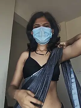 Shivani2002 online show from June 19, 2026, 3:44 am