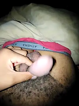 Snapshot of Syto772 chatting on October 15, 2025, 2:50 pm Syto772 online show from October 15, 2025, 2:50 pm