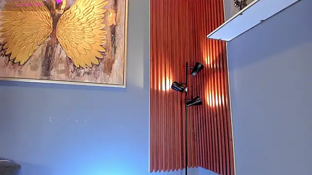 cinnia  online show from March 12, 2026, 11:27 am