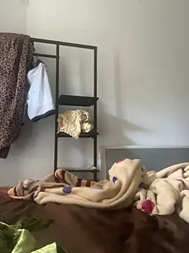 Snapshot of SSlady521 chatting on October 7, 2025, 6:54 am SSlady521 online show from October 7, 2025, 6:54 am