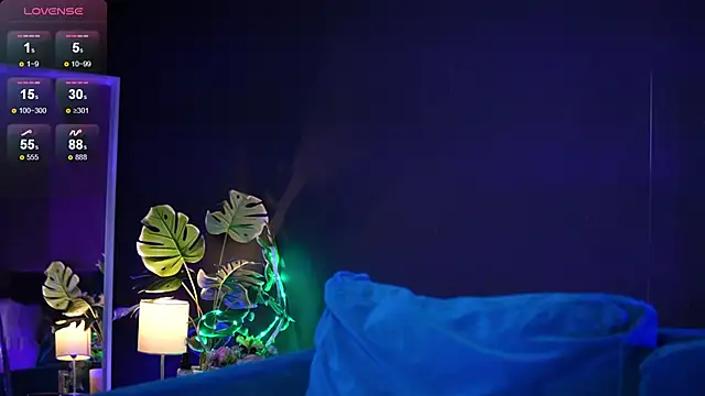 RubyRosa online show from October 19, 2025, 10:54 pm