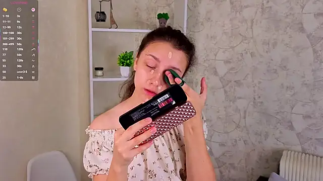 Snapshot of GiseleLamos chatting on September 11, 2025, 3:28 am GiseleLamos online show from September 11, 2025, 3:28 am