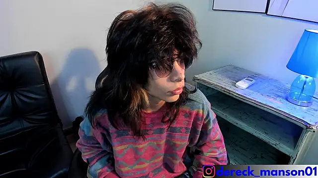 Snapshot of Dereck_Manson chatting on October 20, 2025, 11:32 am Dereck Manson online show from October 20, 2025, 11:32 am