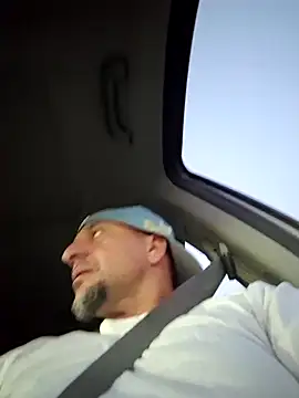 Snapshot of N3V3RPANIC@xh chatting on July 23, 2026, 3:37 am N3V3RPANICxh online show from July 23, 2026, 3:37 am