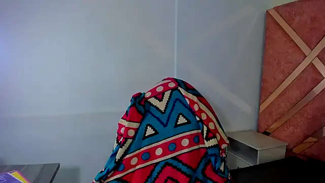 Amy Kobold3 online show from June 24, 2026, 11:04 pm