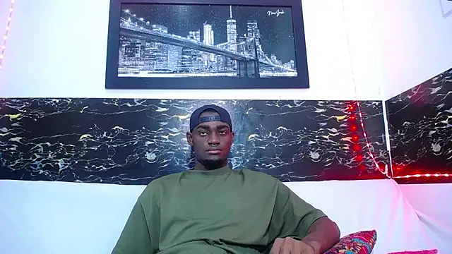 Snapshot of eebony_stallion chatting on September 10, 2025, 3:17 am eebony stallion online show from September 10, 2025, 3:17 am