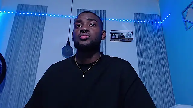 Snapshot of eebony_stallion chatting on October 17, 2025, 3:20 am eebony stallion online show from October 17, 2025, 3:20 am