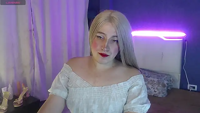 Snapshot of vero_444 chatting on September 12, 2025, 9:31 am vero 444 online show from September 12, 2025, 9:31 am