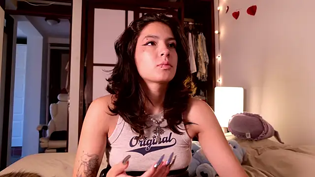Snapshot of jupiter_sin_h chatting on June 20, 2026, 10:23 pm jupiter sin h online show from June 20, 2026, 10:23 pm