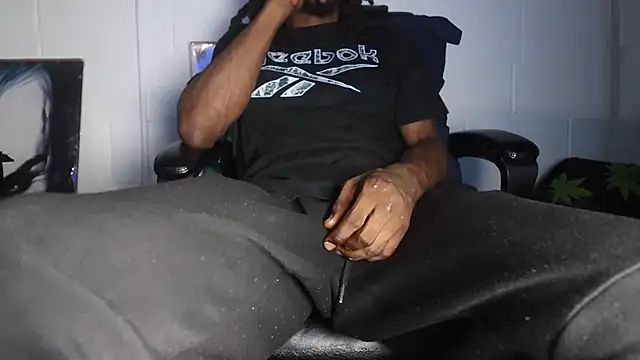 Snapshot of zaddytrey chatting on July 11, 2026, 7:27 pm zaddytrey online show from July 11, 2026, 7:27 pm